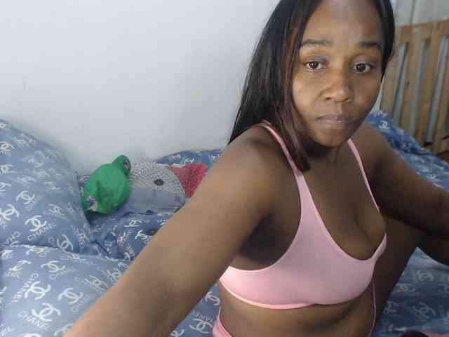 lucyhorny webcam