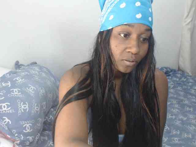 lucyhorny webcam