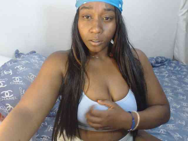 lucyhorny webcam