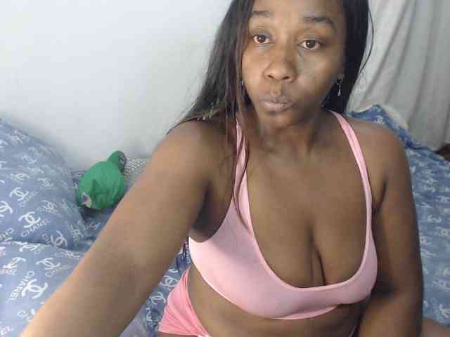 lucyhorny webcam