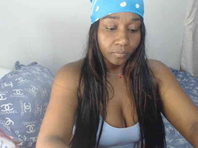 lucyhorny webcam