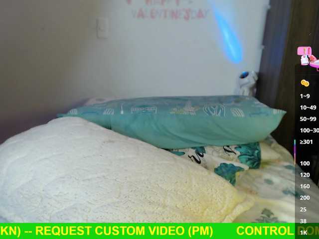 Miss-Engineer's BongaCams show and profile