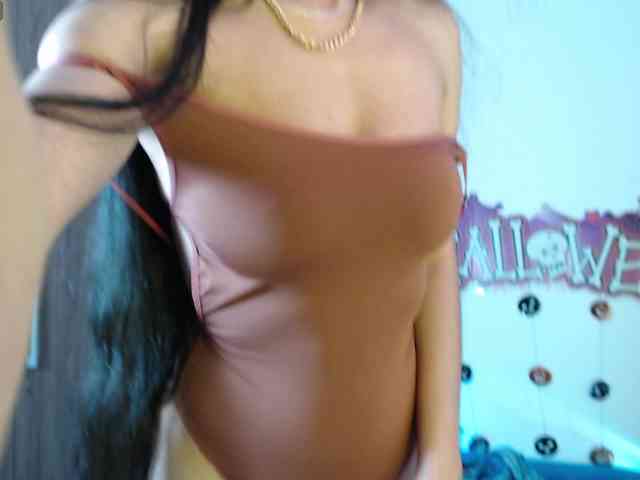 Miss-Engineer webcam