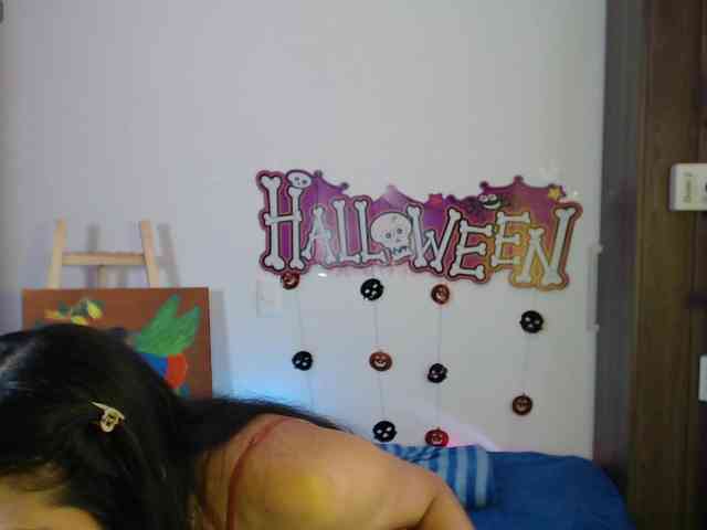 Miss-Engineer webcam