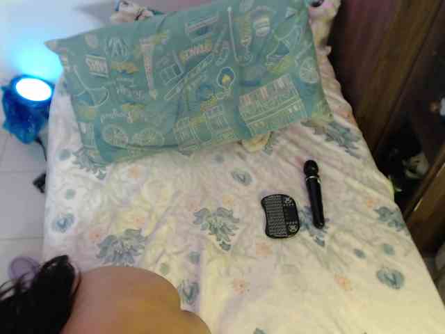 Miss-Engineer webcam