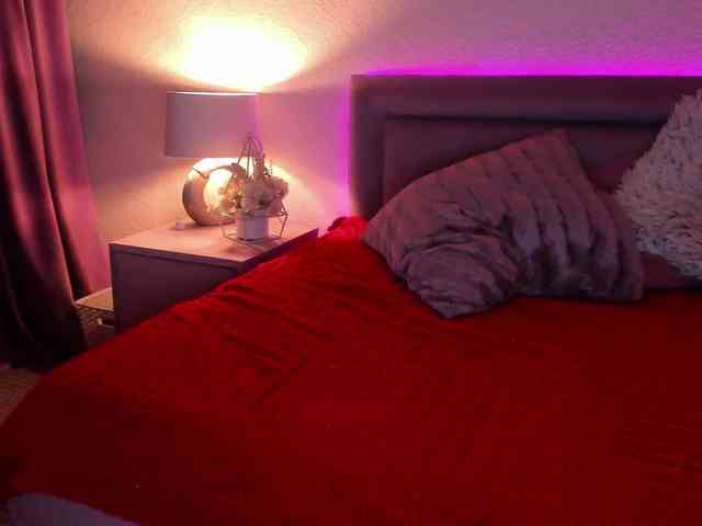 ArtemisKiss webcam