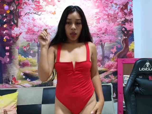 aleska20latina webcam
