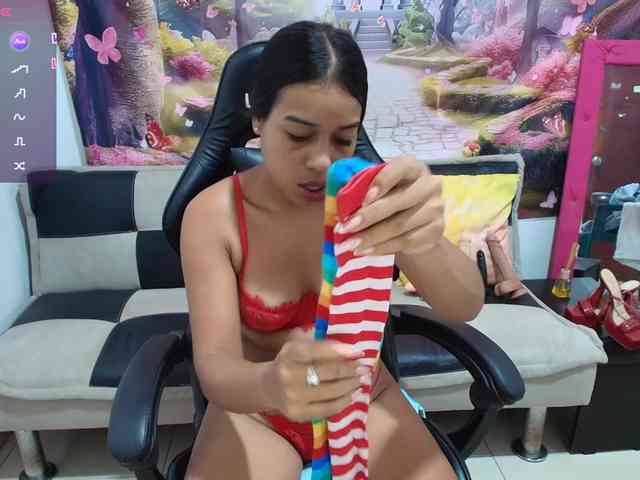 aleska20latina webcam