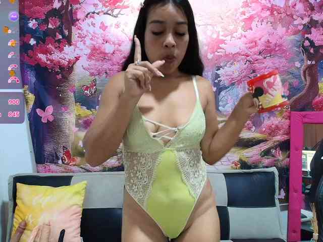 aleska20latina webcam