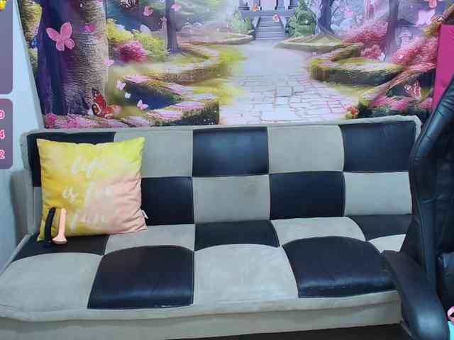 aleska20latina webcam