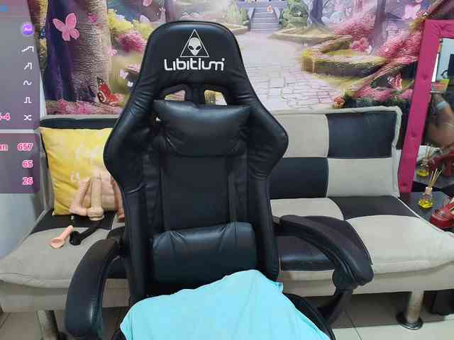 aleska20latina webcam