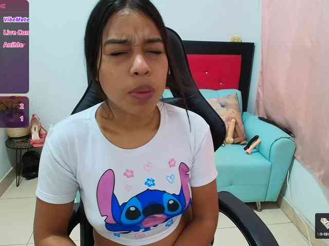 aleska20latina webcam