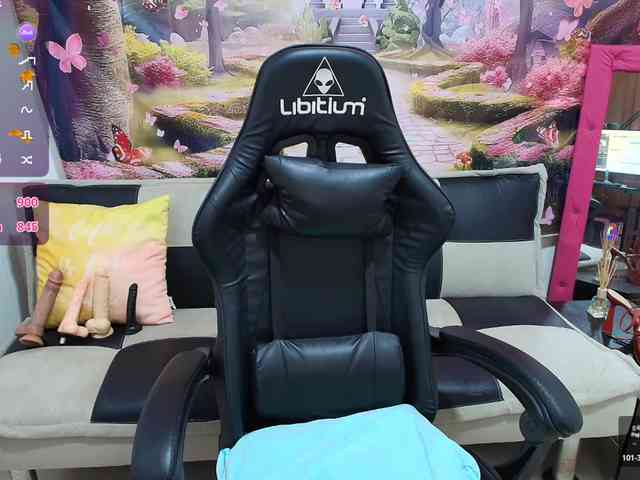 aleska20latina webcam