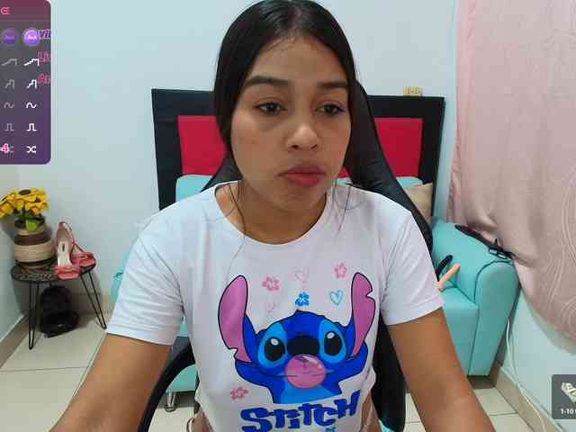 aleska20latina webcam