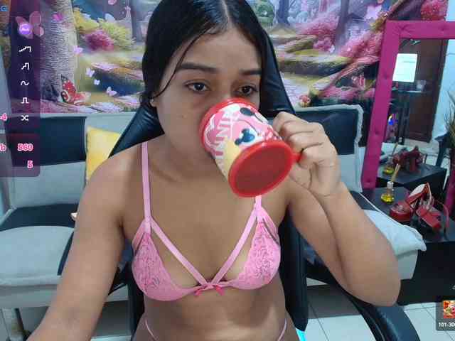 aleska20latina webcam