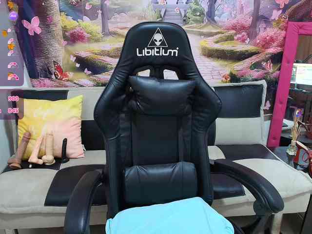 aleska20latina webcam