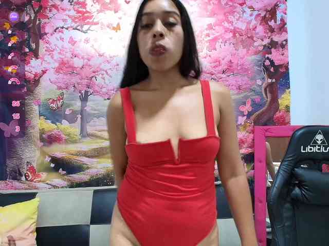 aleska20latina webcam