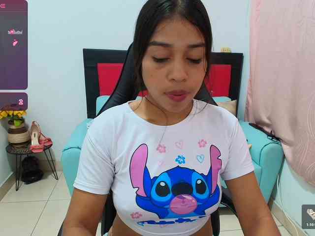 aleska20latina webcam