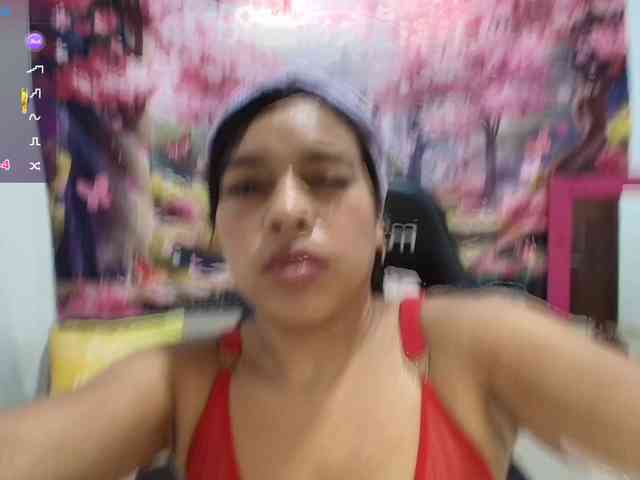 aleska20latina webcam