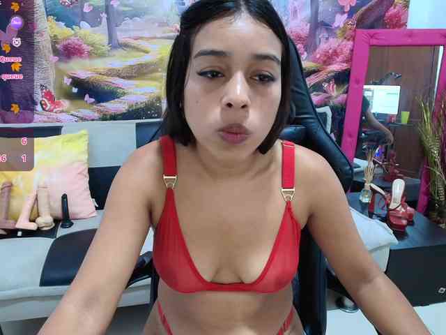 aleska20latina webcam