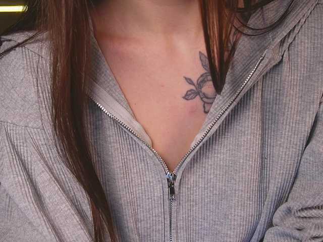 xxx-Molly's BongaCams show and profile