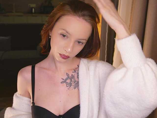 xxx-Molly's BongaCams show and profile