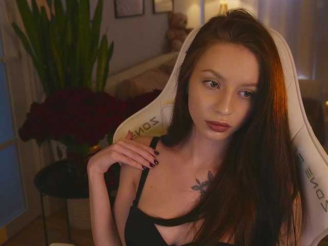 xxx-Molly from BongaCams is Freechat