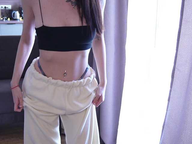 xxx-Molly from BongaCams is Freechat