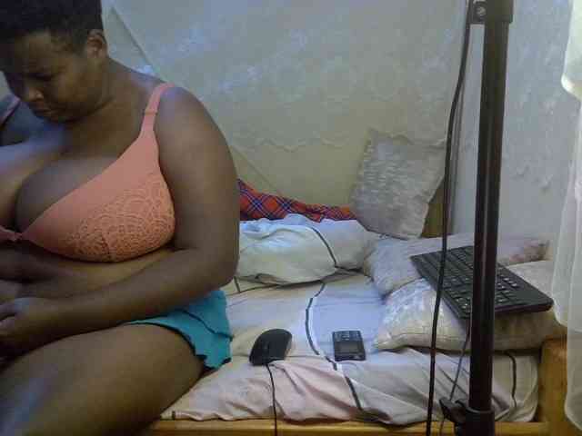 black-peari1394's webcam live show