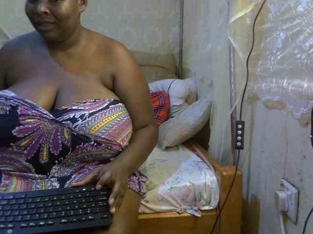 black-peari1394 webcam