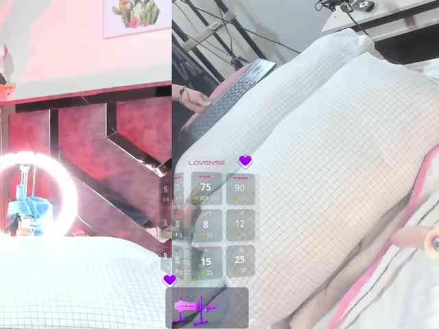 lilimoon1 webcam