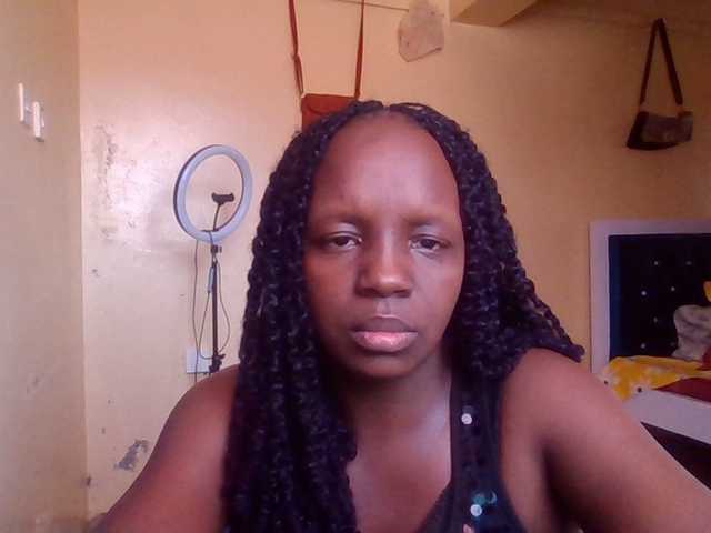 quqi's BongaCams show and profile