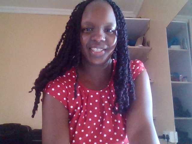 quqi's BongaCams show and profile