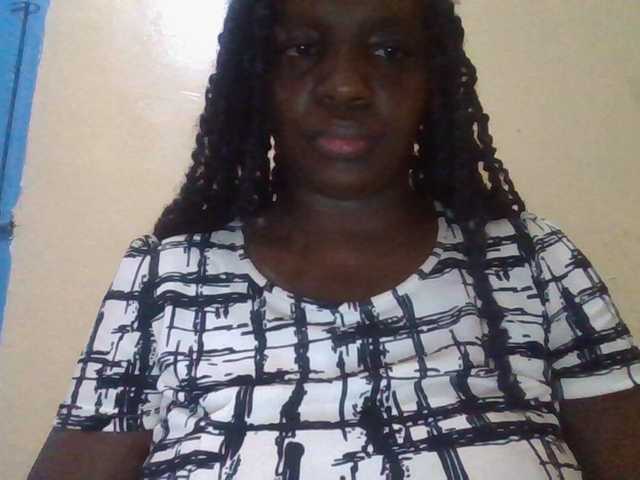 quqi's BongaCams show and profile