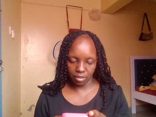 quqi's BongaCams show and profile