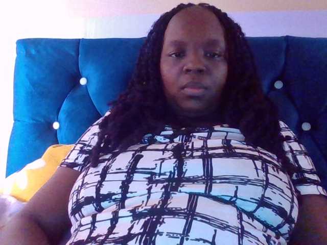 quqi's BongaCams show and profile