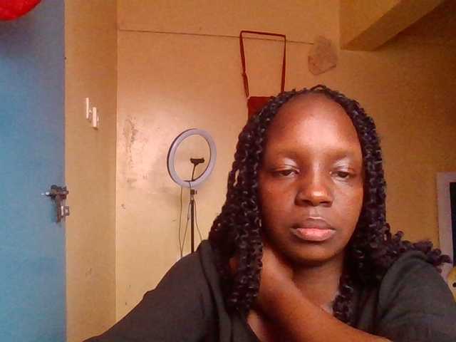 quqi's BongaCams show and profile