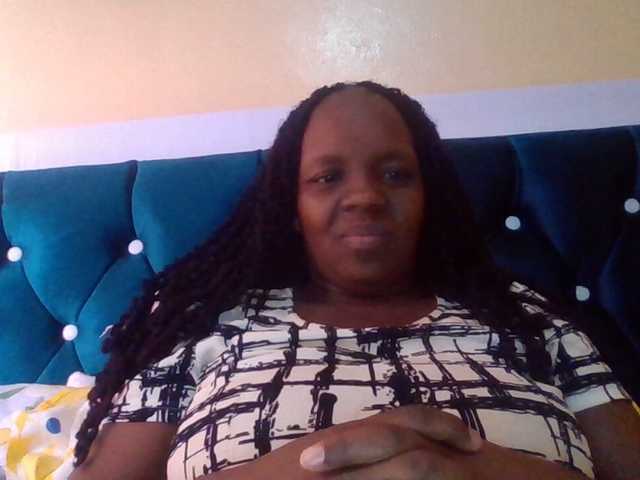 quqi's BongaCams show and profile