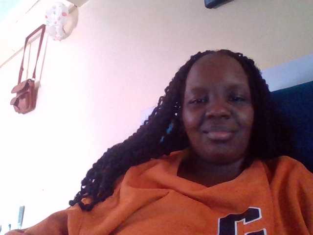 quqi's BongaCams show and profile