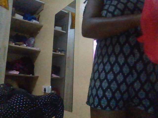 quqi's BongaCams show and profile