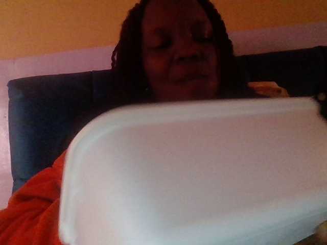 quqi's BongaCams show and profile