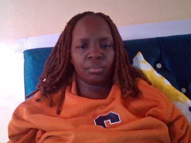 quqi's BongaCams show and profile