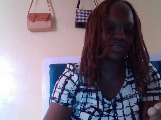 quqi's BongaCams show and profile