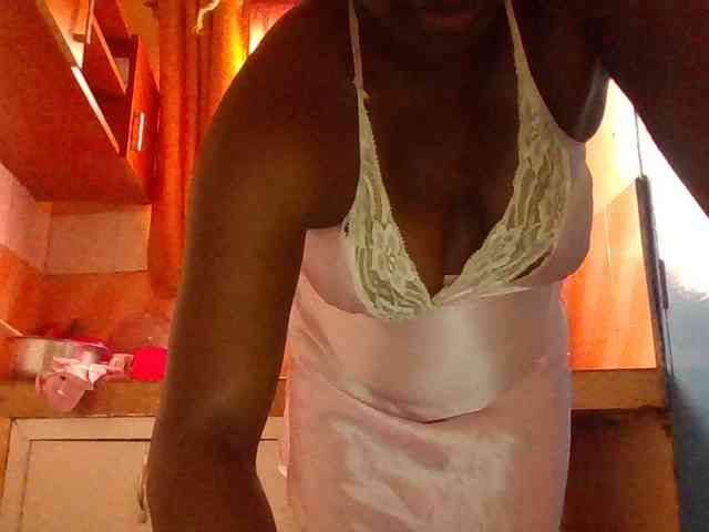 quqi Live Webcam on BongaCams