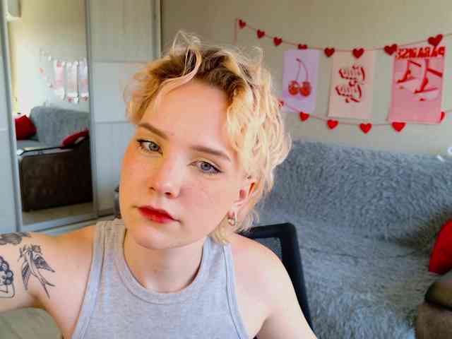 Cool-Love webcam
