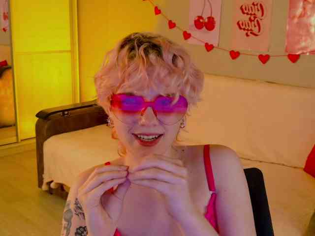 Cool-Love webcam