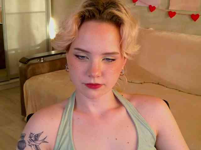 Cool-Love webcam
