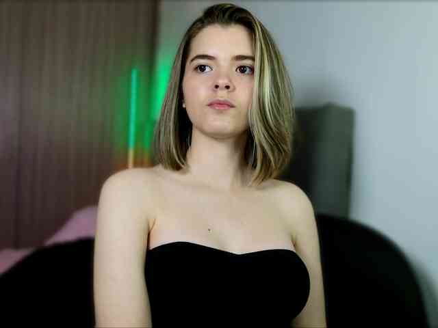 Alexa-Camm webcam