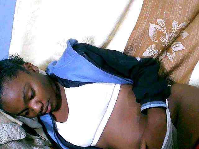 Laingohh webcam