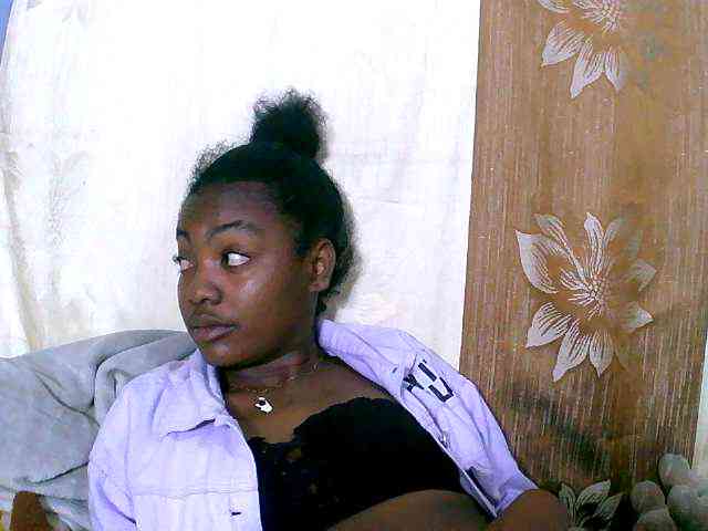 Laingohh webcam